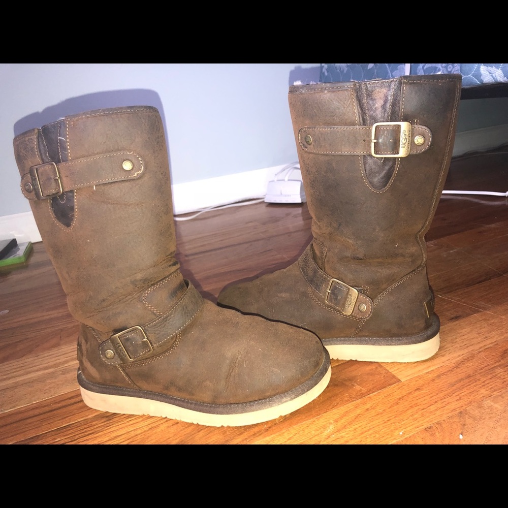 Brown leather uggs size 7